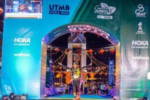 BIB: 404, 1200
                            <button type="button" onclick="openModal(21813102)" class="btn btn-primary btn-sm float-right btn-popup" data-toggle="modal" data-target=".modal-high-quality">
                        <i class="fas fa-shopping-cart"></i> Add to Cart
                    </button>
                                            <button type="button" onclick="isThisMe(21813102, true)" class="btn btn-success btn-sm float-right btn-popup btn-isme hidden" data-toggle="tooltip" data-placement="bottom" title="นี่คือรูปของคุณใช่ไหม คลิกที่นี่เพื่อเอาเข้าอัลบั้ม">
                        <i class="fas fa-plus"></i> Add to album
                    </button>
                    <button type="button" onclick="isThisMe(21813102, false)" class="btn btn-warning btn-sm float-right btn-popup btn-isnotme hidden">
                        <i class="fas fa-ban"></i> Remove from album
                    </button>